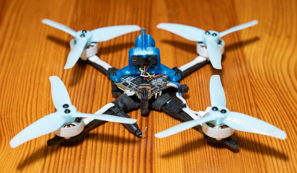 Dron Babytooth 1S HDZero AIO5 Lux FpvCycle - duży zestaw