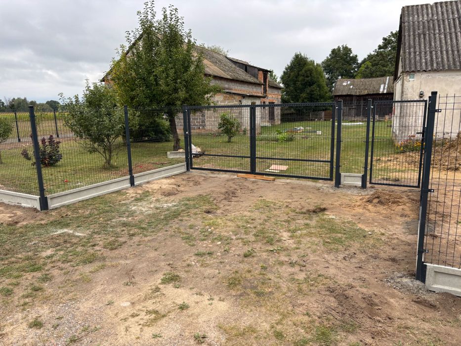 Montaż ogrodzeń panelowych