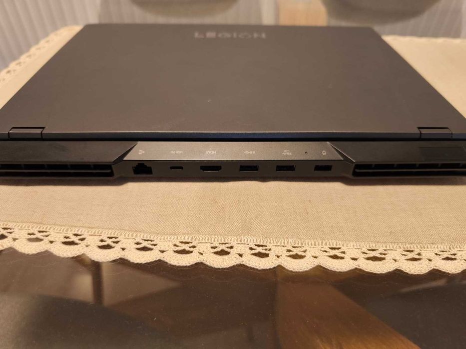 Legion 5 Pro 16IAH7H (para peças)