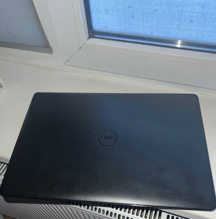 Ноутбук Vostro 3590 б/в