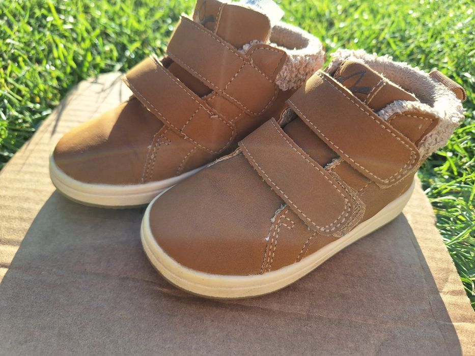 H&M фірмові черевички