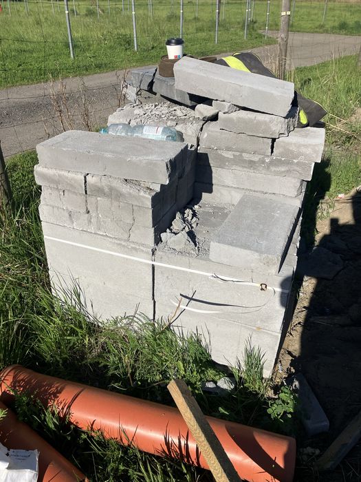 Materiały bidowlane oddam za darmo