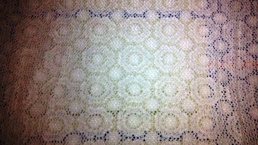 camisola de renda branca