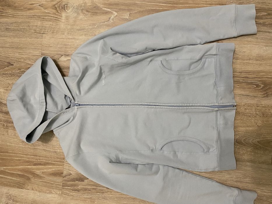 Кофта блакитна carhartt