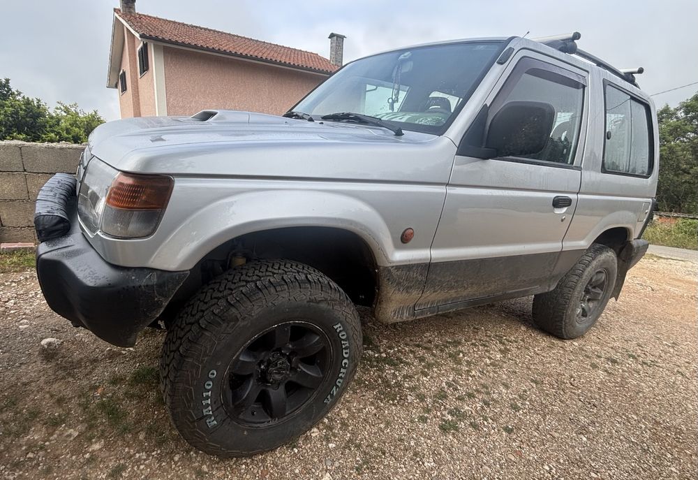 Vendo pajero gls 2500