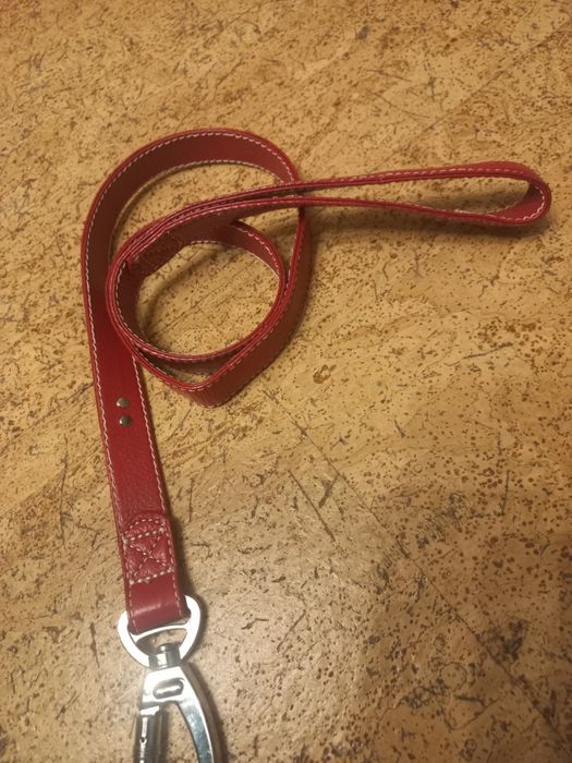 Nowa skórzana  smycz DOGNESS 120 cm