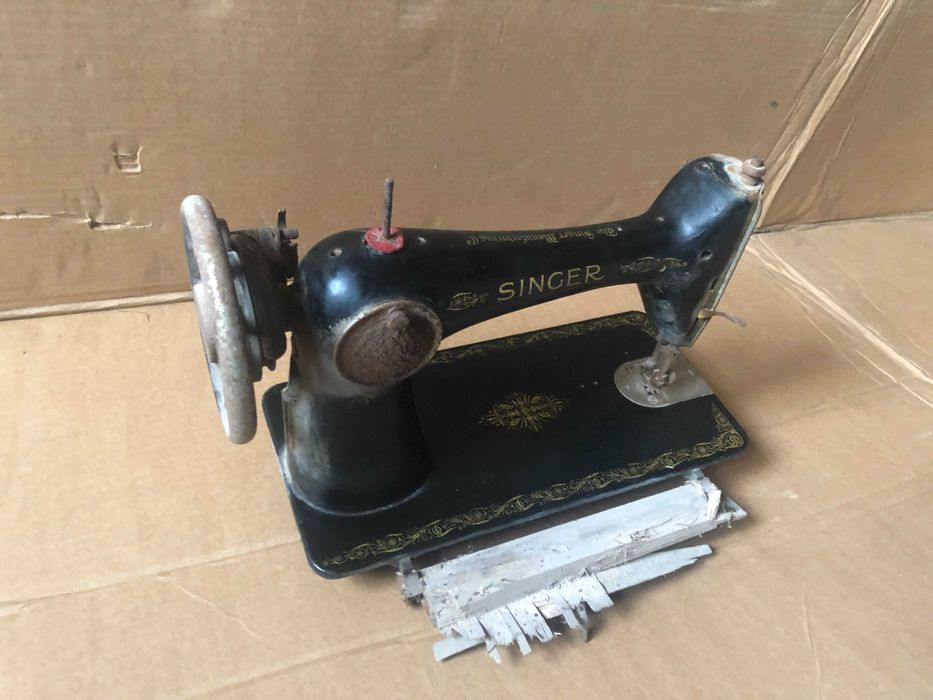 Maszyny do szycia 2x Sienger X + Westa antyki