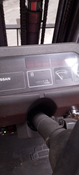 Empilhador Nissan - 1500kg