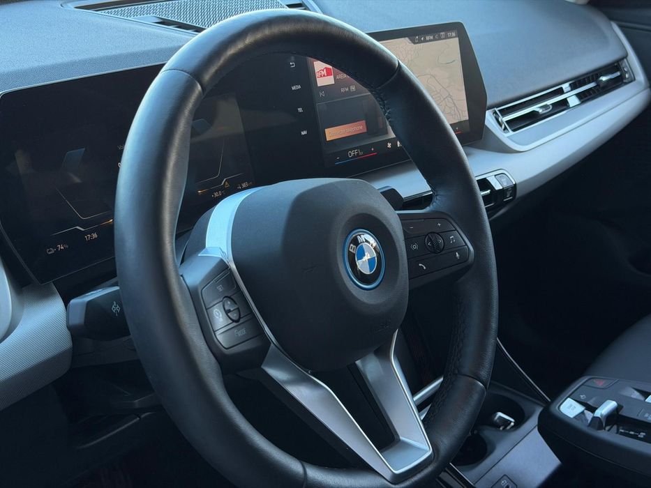 BMW iX2 eDrive20
