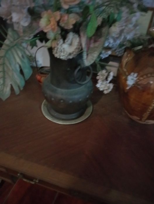 Recheio de loja de antiguidades