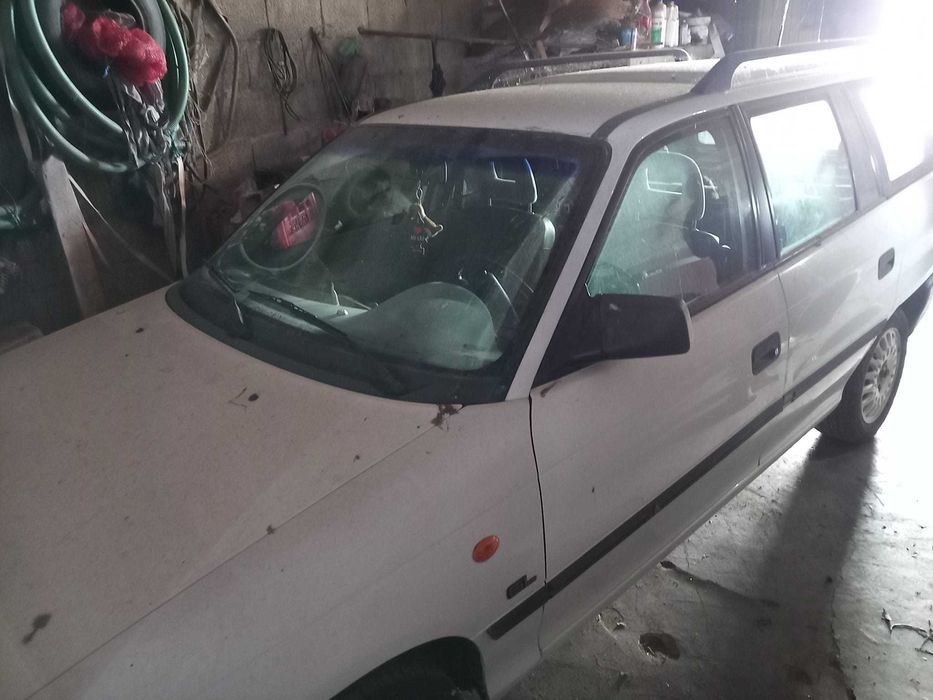 Opel astra branco