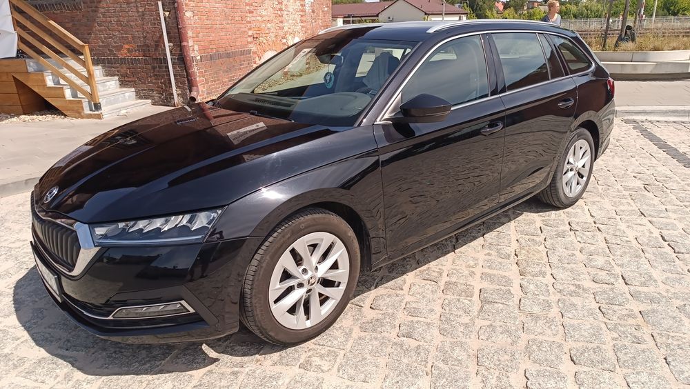 Skoda Octavia Automat, Virtual, LED