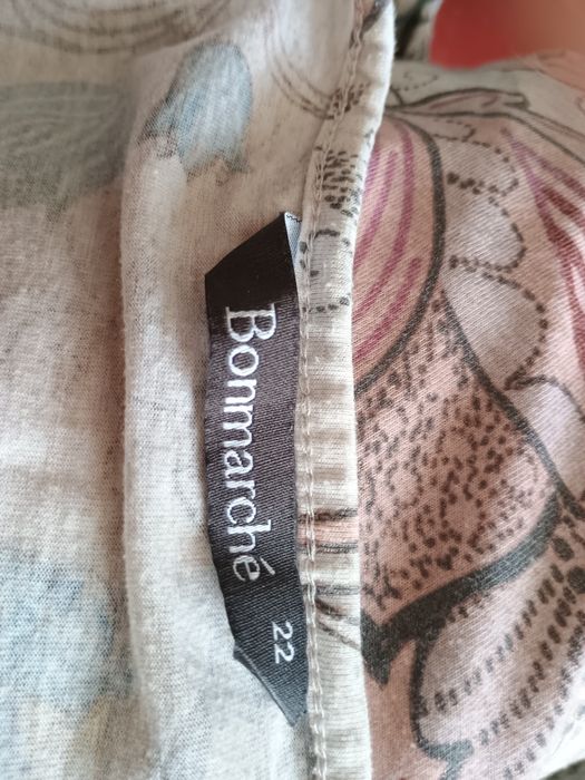 Delikatna bluzka roz 50