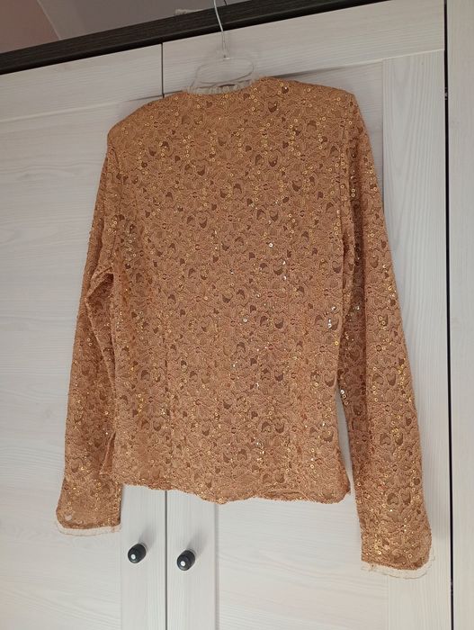 Cekinowa złota bluzka bolerko