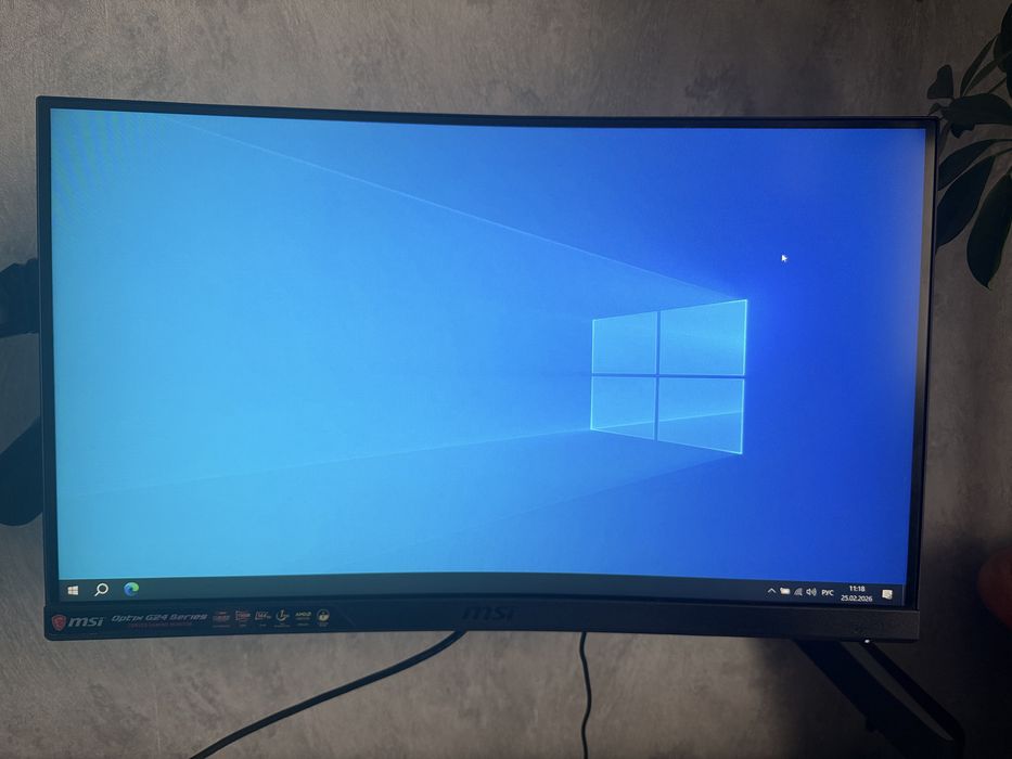 Монітор MSI Optix G24C4 144гц 24дюйма