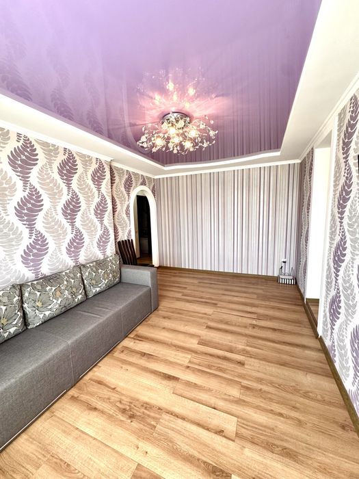 Продам квартиру в центрі міста