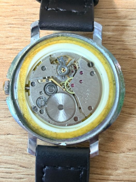 Zegarek Vostok jajko mechaniczny vintage 40 sprawny
