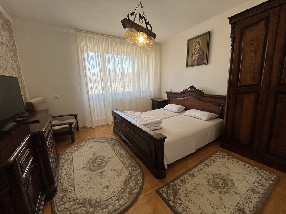 Подобова оренда кімнати в будинку в Берегові, біля термальних басейнів