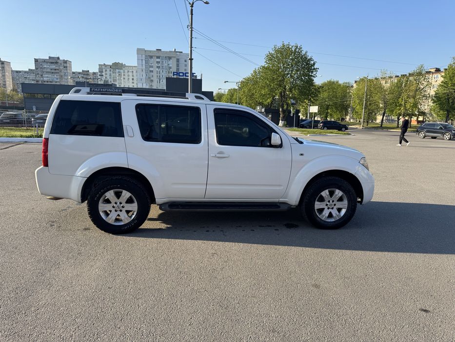Nissan Pathfinder 2.5D Харьков!!