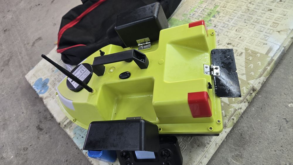 Кораблик flytec d20 GPS 12a + 12a