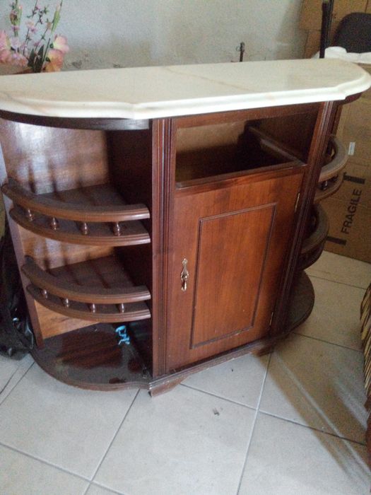 Móvel Consola em Mogno