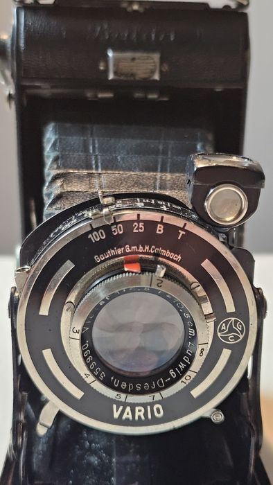 Stary aparat fotograficzny  vario