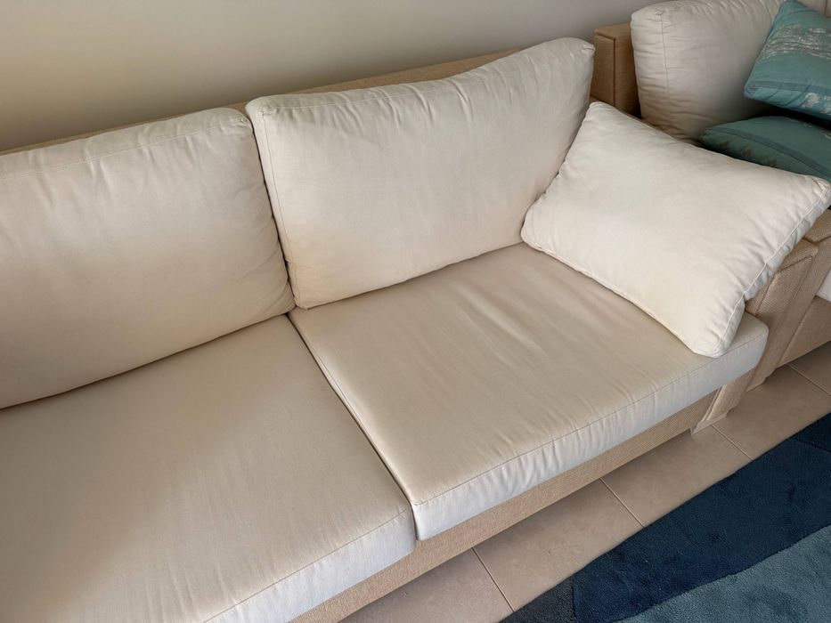 Sofá Cama de 3 Lugares + 2 Mesas de Apoio de Sala (Excelente Estado)