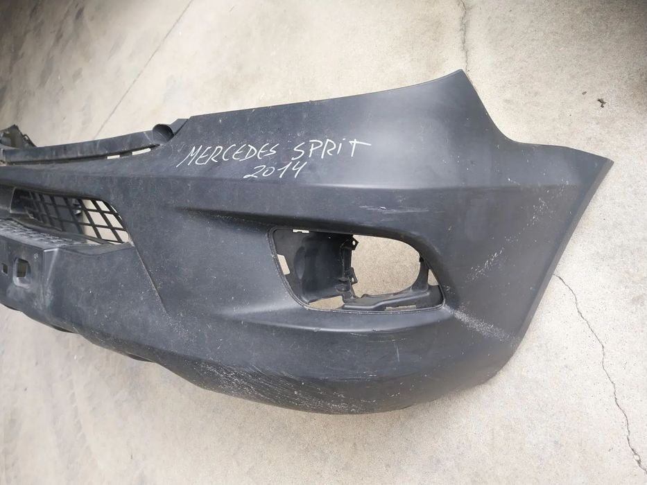 Para choques frente Mercedes-Benz Sprinter W906 Ref: A9068851570