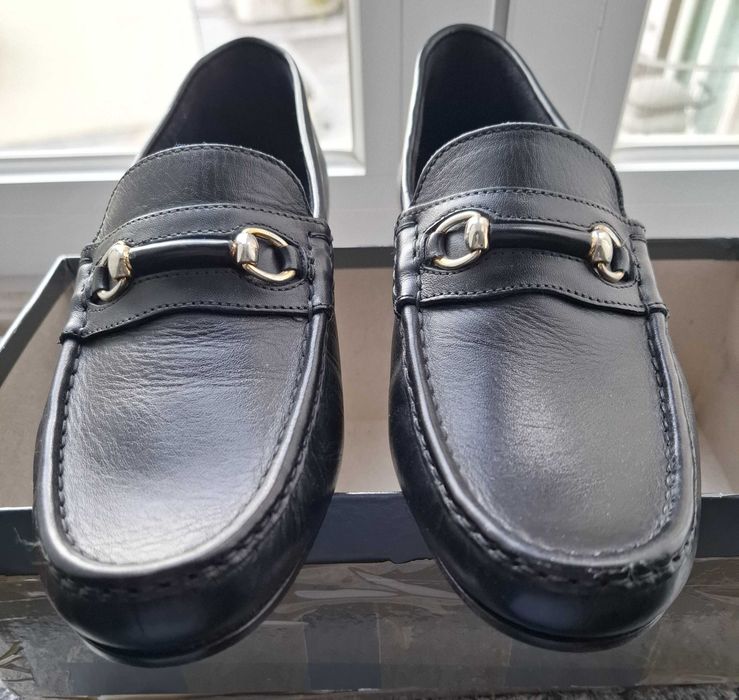 Sapatos novos italianos Bally 41