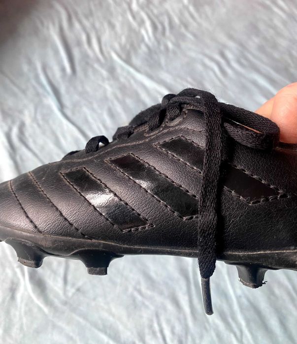 Chuteiras Adidas criança Tamanho 28