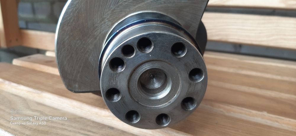 Коленвал Mazda xedos 9. 2.5л