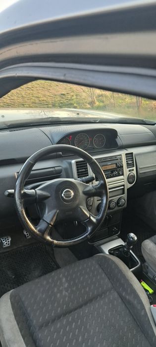 Nisan X-Treil, 4×4.