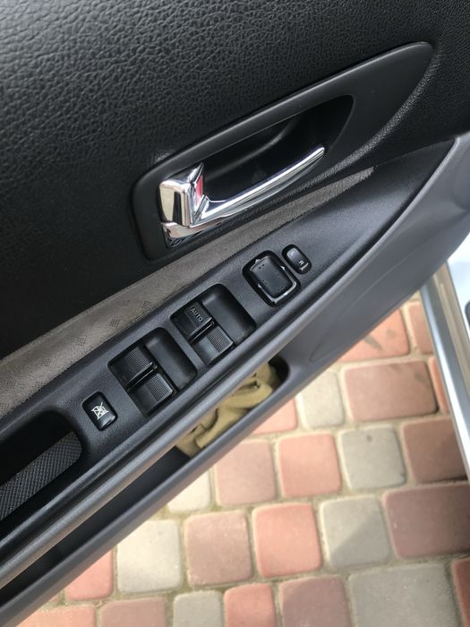 Мазда 6 куплена в салоні перший власник