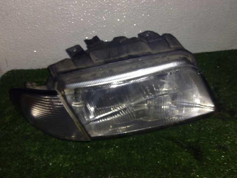 farol direito audi A4