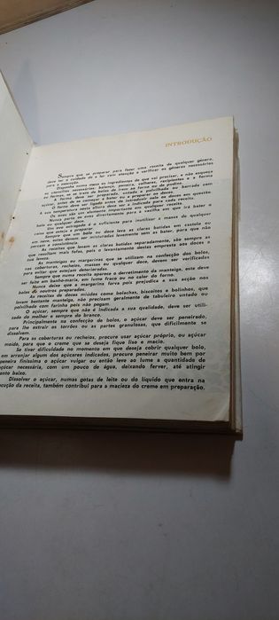 O Livro de Ouro da Doçaria - Noémia Ferreira Ramos