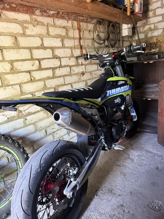 Продам мотоцикл zuumav s8 pro 300сс