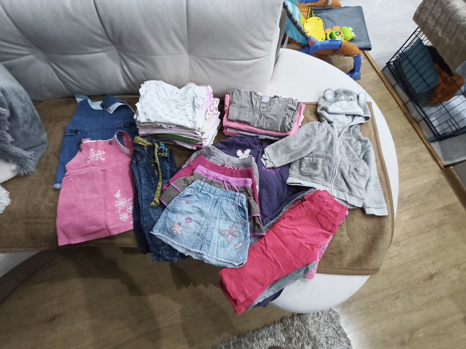 Paczka ubranek i zabawek