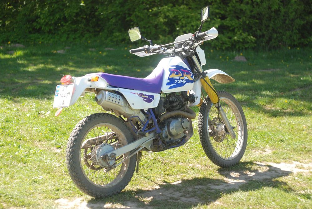Suzuki dr 125 SE