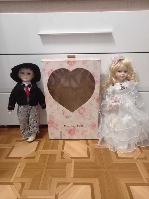 Порцеляновые куклы
