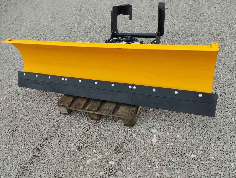 Pług Śnieżny do Ciągnika Proszkowe Malowanie Mocna Konstrukcja