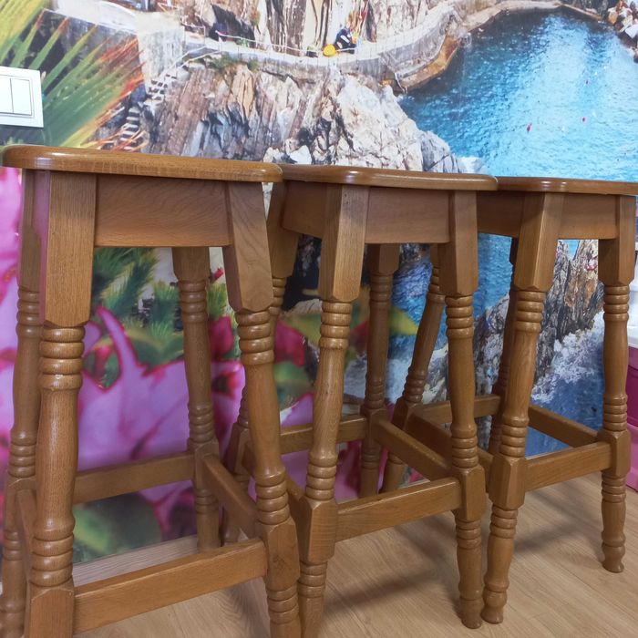 Барні стільці дубові