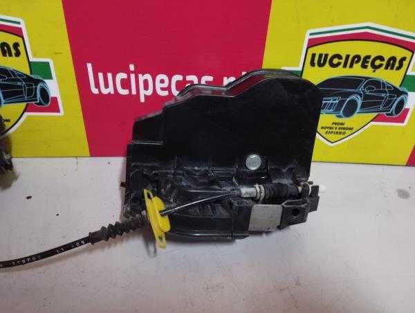 Fecho da Porta Frente Dto BMW 5 (E60) | 01 - 10 l 137176