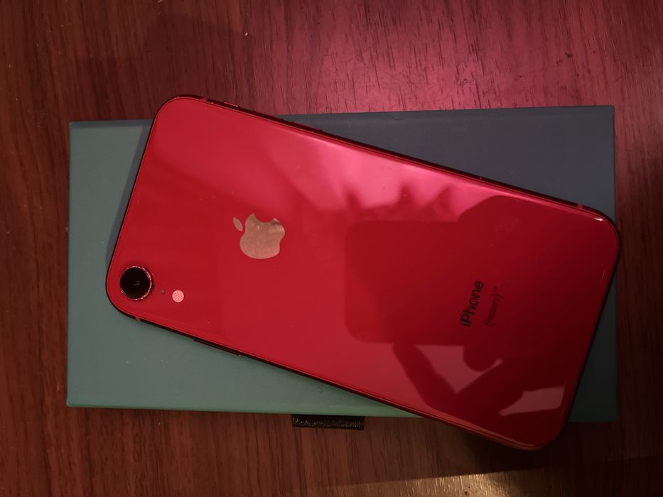 Айфон XR.
