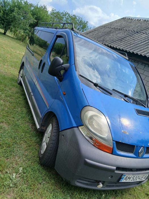 Продам  рено трафік