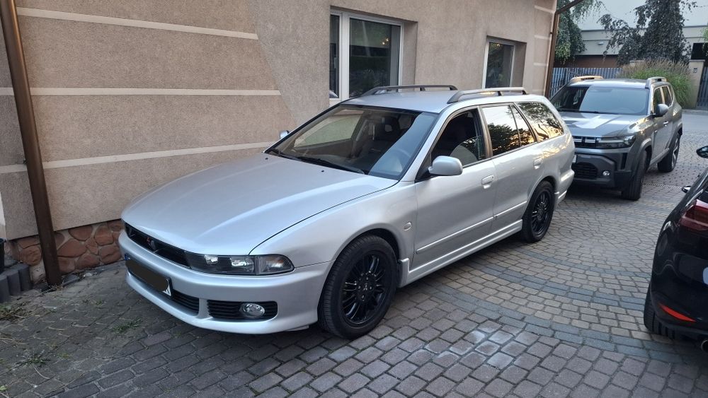 Mitsubishi Galant