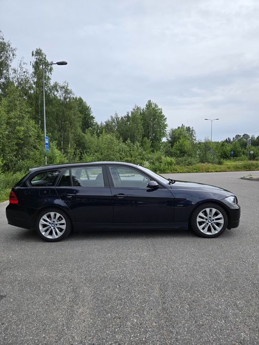 BMW e91 320d 2008