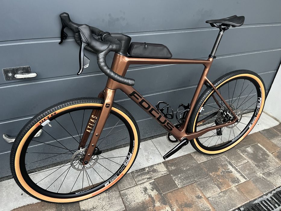 Гравел Carbon 8.7 кг! Focus Atlas 8.9 2024 1х12 Sram Rival eTap AXS як Новий