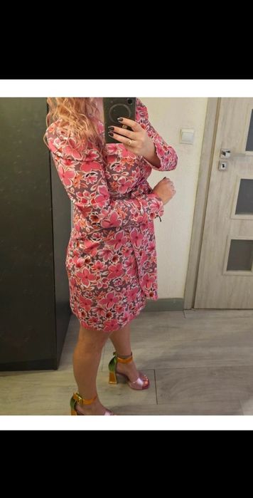 Sprzedam sukienkę kopertowa