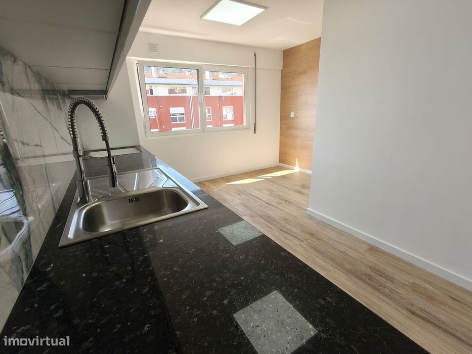 Apartamento T3 totalmente remodelado Abelheira, Viana do Castelo