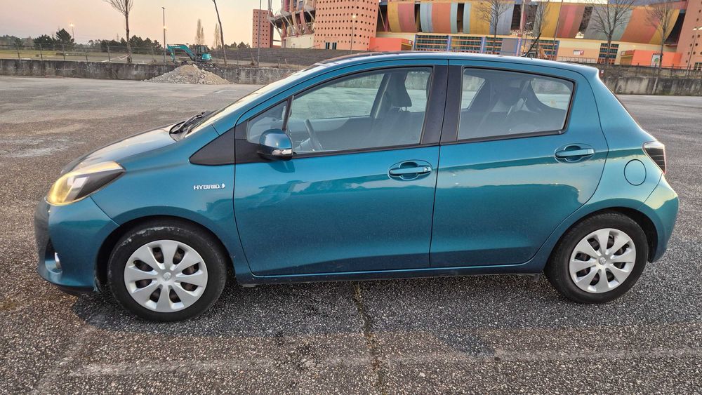 Toyota Yaris XP130